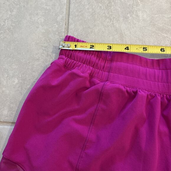 Lululemon Shorts Women’s Sz 8 Hotty Hot Lined Logo Pink 4” Inseam Hi Rise - Picture 7 of 12